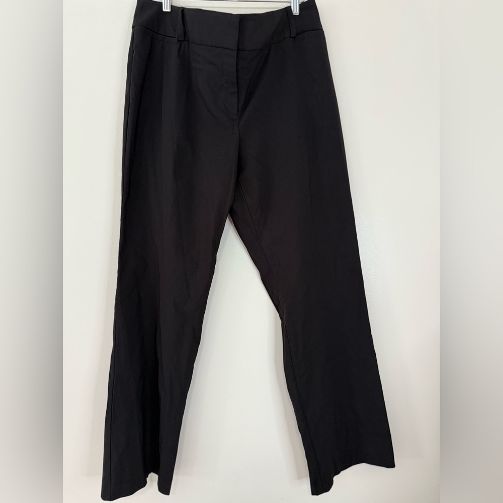 Style & Co. NWT Black Flare-Leg dress Pants in size 18